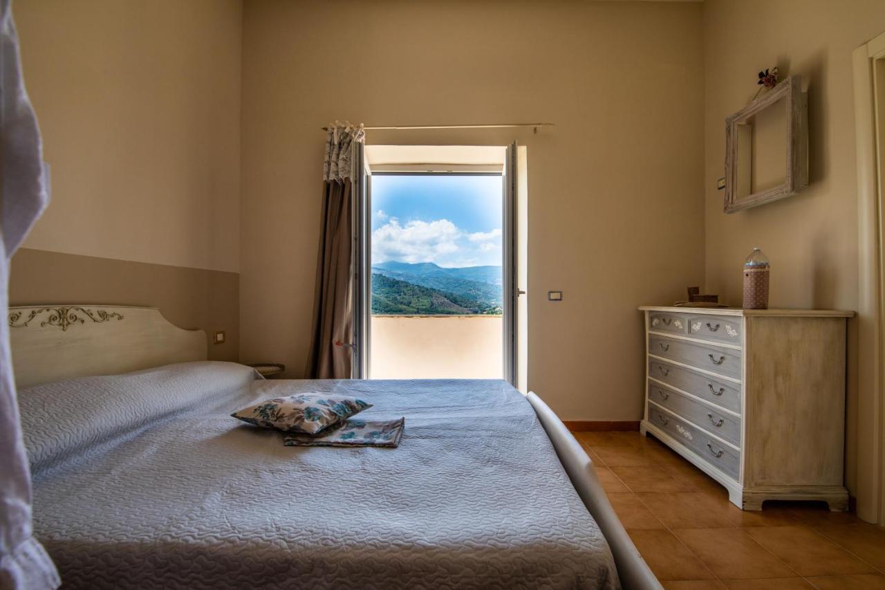 Il Panorama Housing Cilento Aparthotel Santa Maria di Castellabate Exterior foto